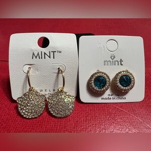 Bundle of 2 Mint Earrings-clip on and dangling